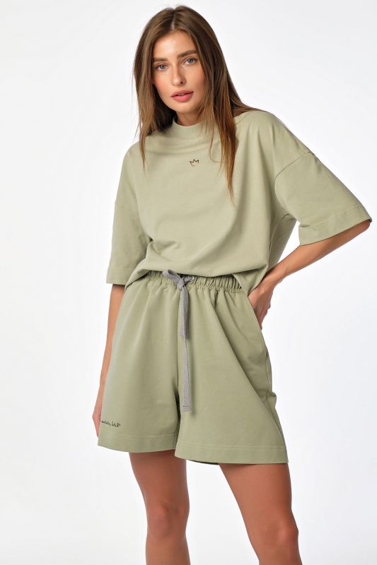 Summer sporty oversize suit with cotton shorts green