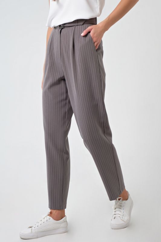 Classic shortened straight pants with white stripe on gray