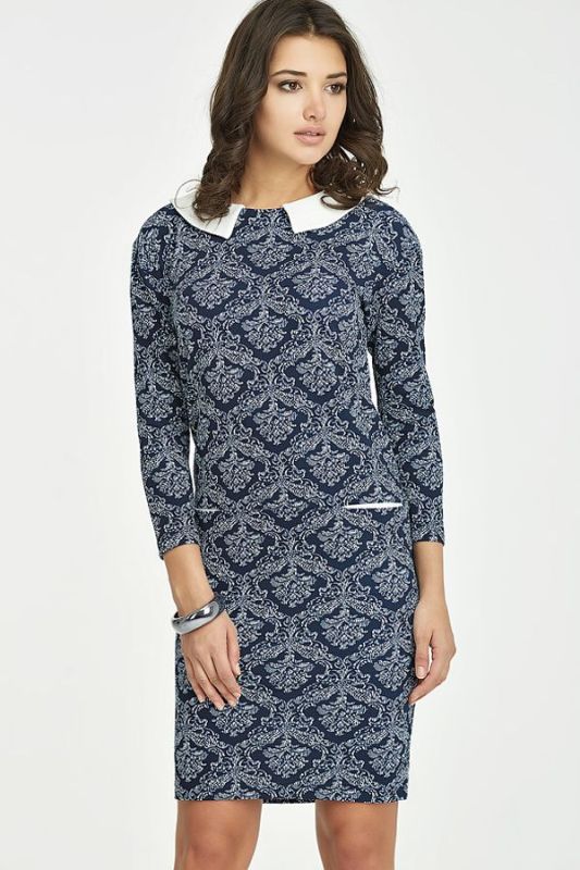 Free silhouette dress with print on dark blue