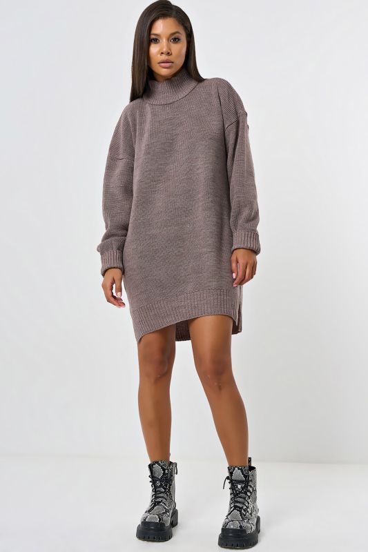 Walnut free silhouette knitted sweater dress