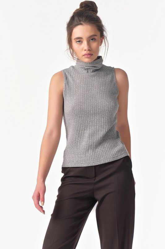 Sleeveless wool blend knit turtleneck in gray