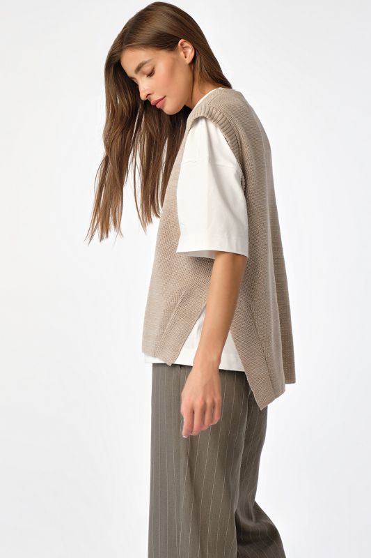 Asymmetrical knitted over-size vest with slits on sides light beige melange