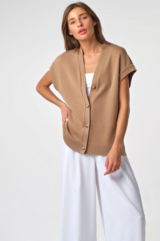 Knitted over-size vest with buttons beige