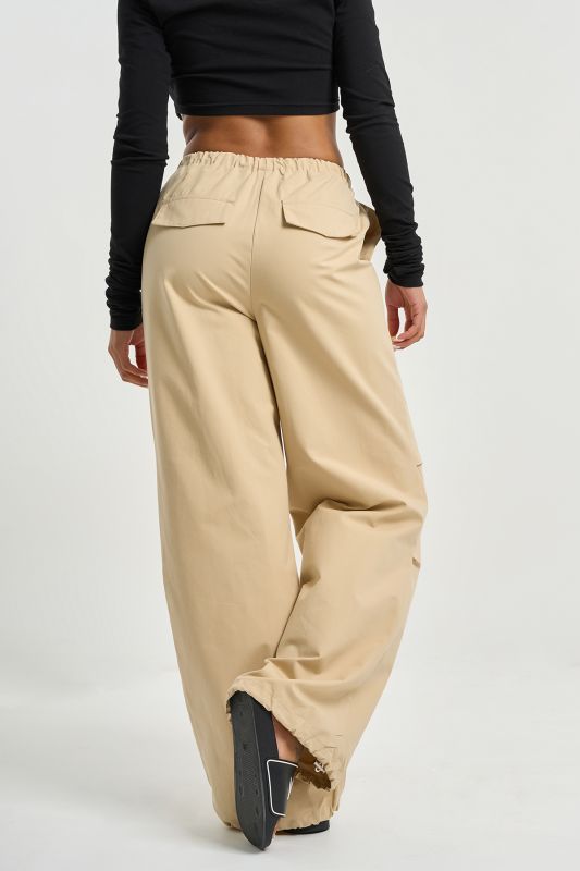 Beige dense cotton kargo pants