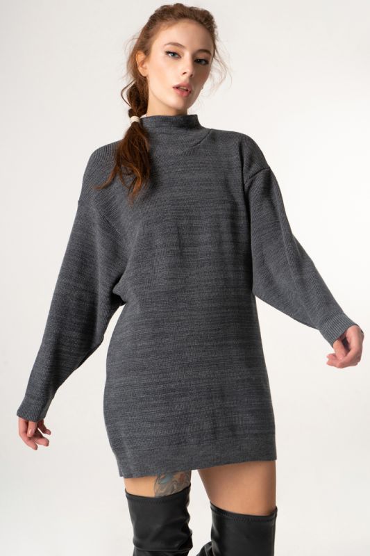 Free silhouette knit dress with double collar graphite