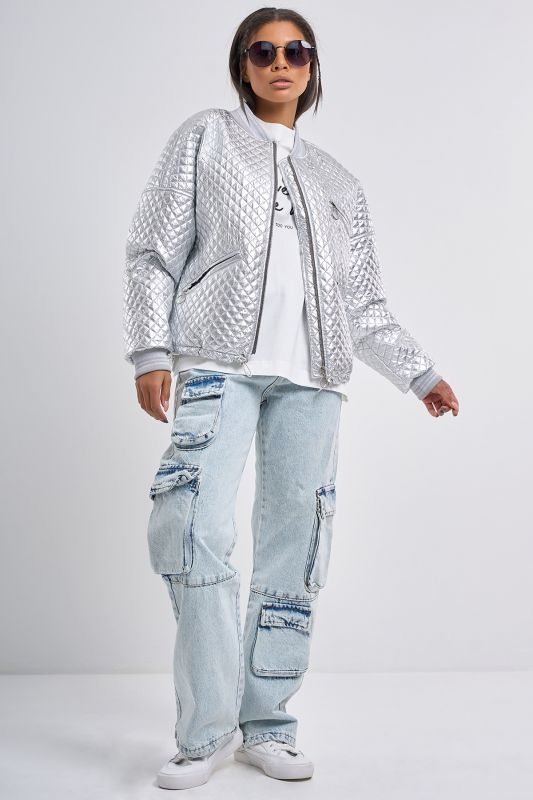 Short bomber made of quilted jacket fabric silver