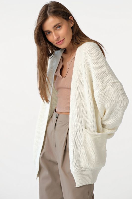 Knitted over-size short cardigan with pockets Milk color