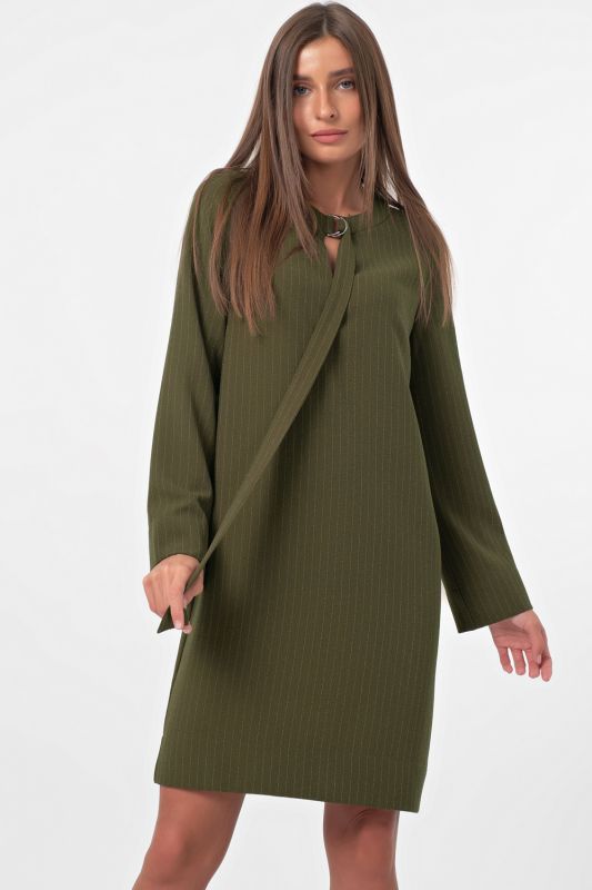 Casual straight dress with stripes on green