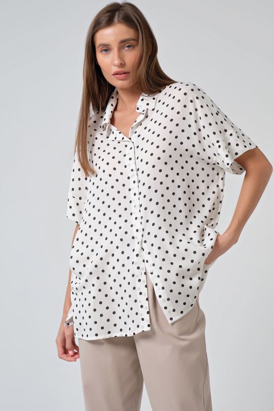 Short Sleeve Oversize Shirt with polka dots on white