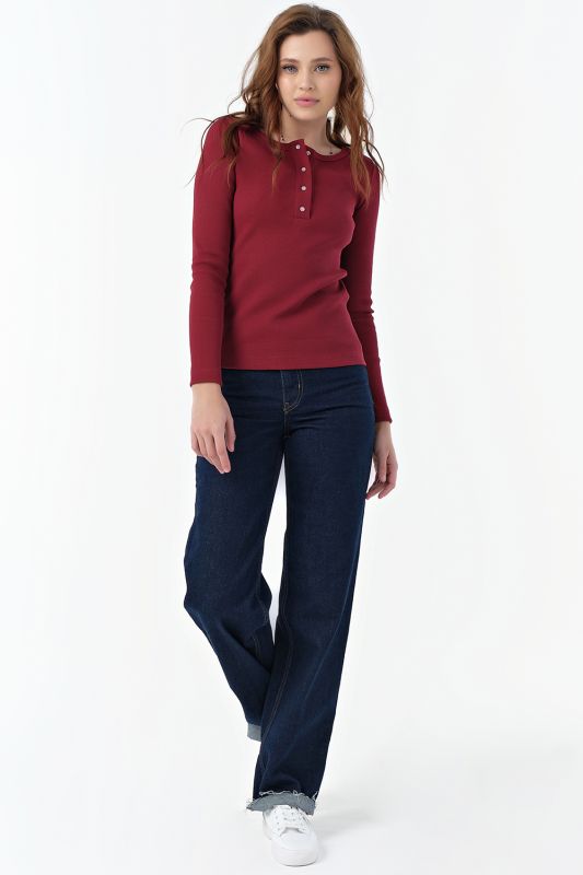 Longsleeve knit with buttons made of burgundy cotton