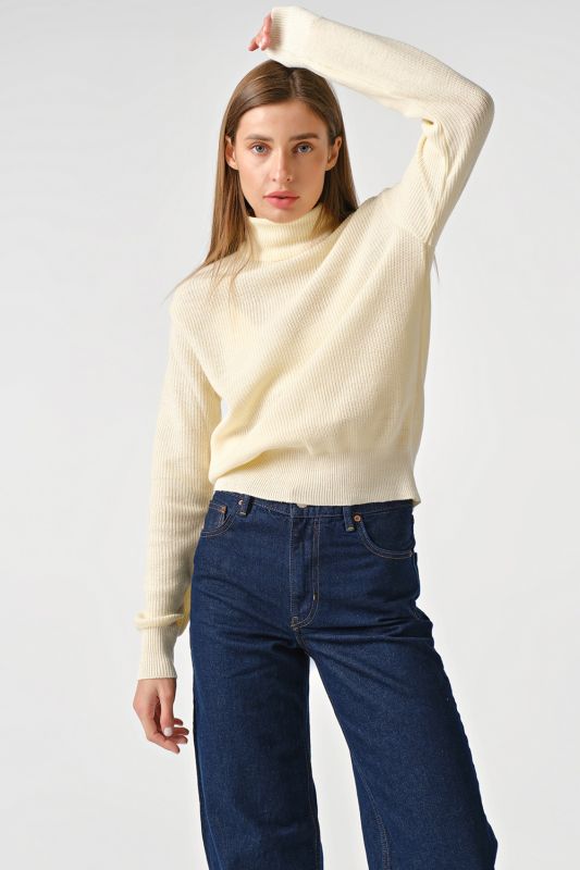 Cream cotton loose knit sweater