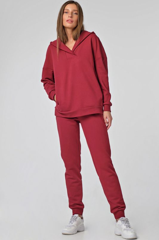 Sporty knitted cotton hooded sweatsuit in burgundy