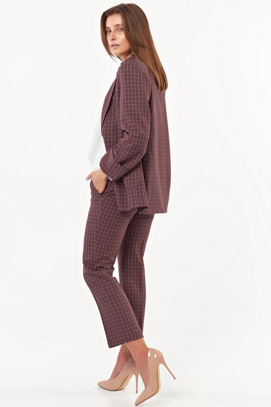 Classic pants suit in bitter chocolate plaid