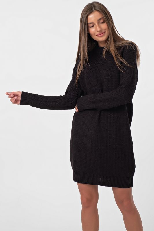 Short wool knitted dress black