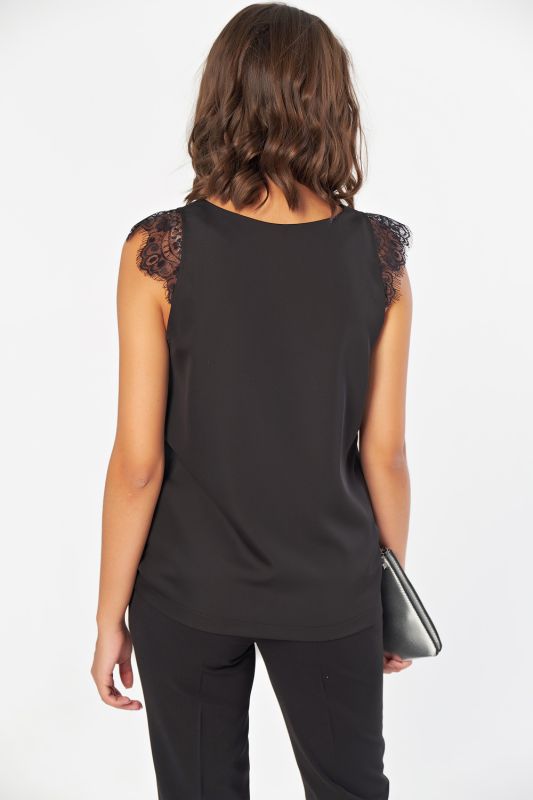 Basic straight top with lace black