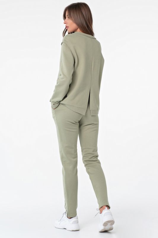 Knitted cotton suit with pants olive