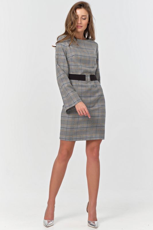 Long sleeve fitted dress with plaid on gray