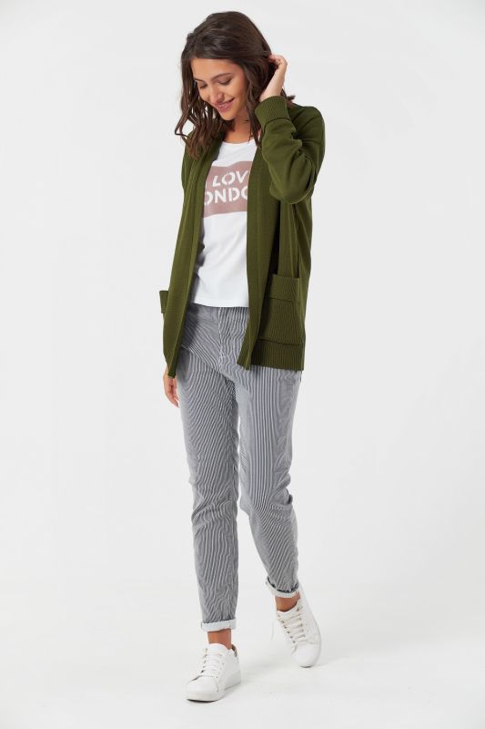 Knitted loose short cardigan with pockets olive color