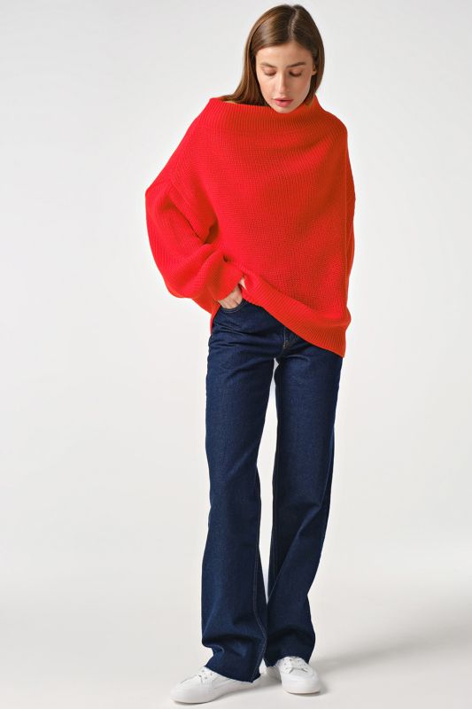 Long Sleeve Oversize Knitted Jumper in scarlet