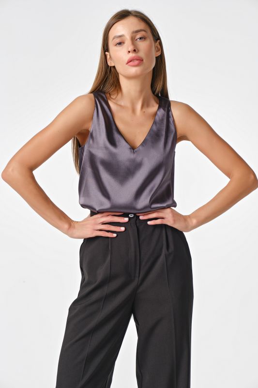 Satin basic top under jacket dark gray