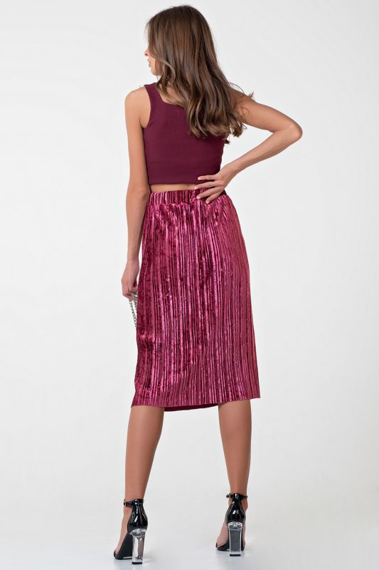 Velvet pleated skirt with elastic band in burgundy