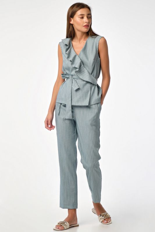 Summer trouser suit with striped blouse on gray-green