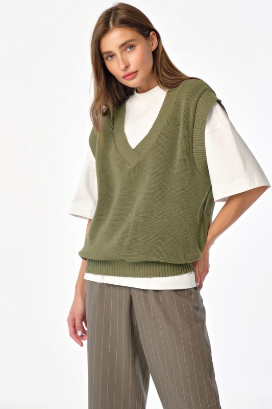 Khaki cotton v-neck knit over-size vest