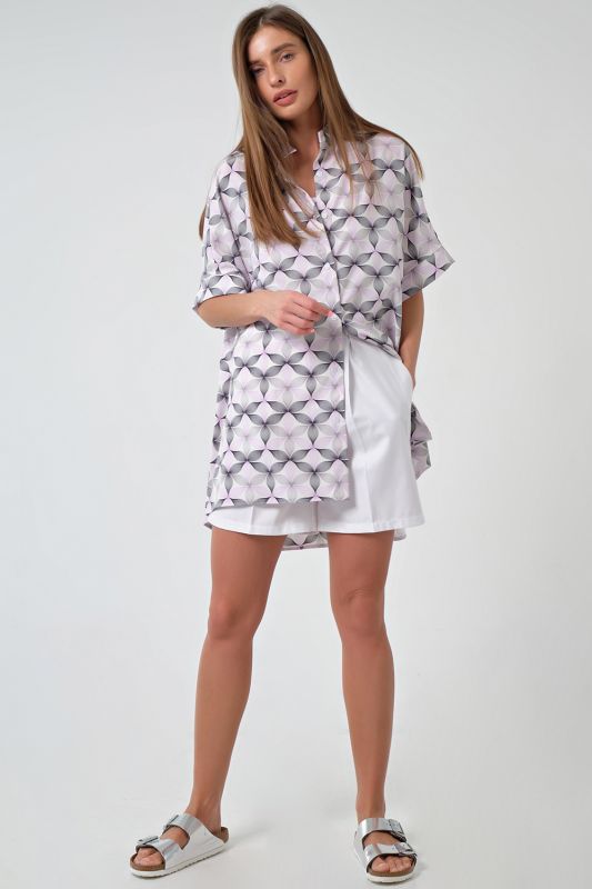 Short Sleeve Oversize Summer Shirt with Paisley Print on White