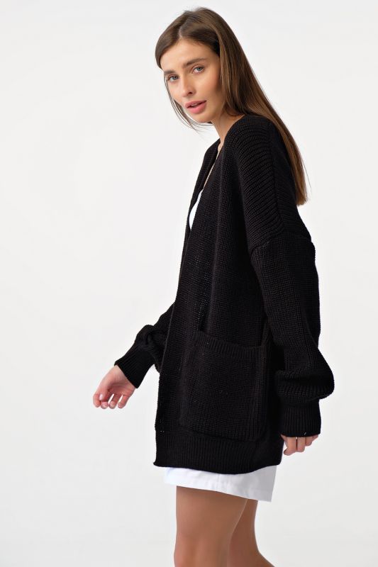 Overseas knit short cardigan with pockets black