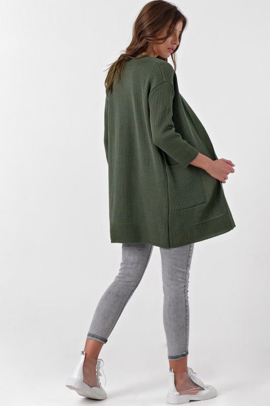 Short knitted cardigan with pockets green