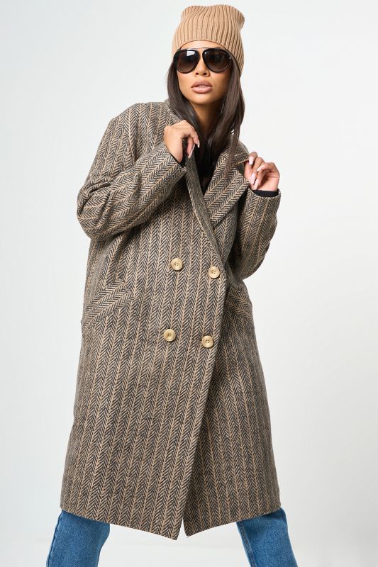 Beige long wool coat with insulated lining