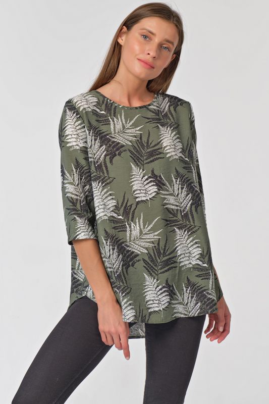 Long loose blouse with print on green