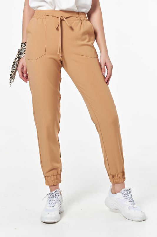 Summer sports pants with elastic band beige