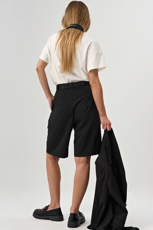 Shorts bermudas from suit fabric black