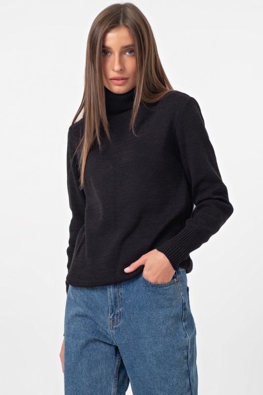 High neck knitted sweater black