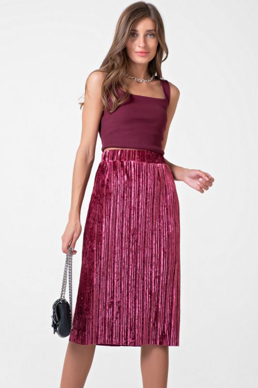 Velvet pleated skirt with elastic band in burgundy