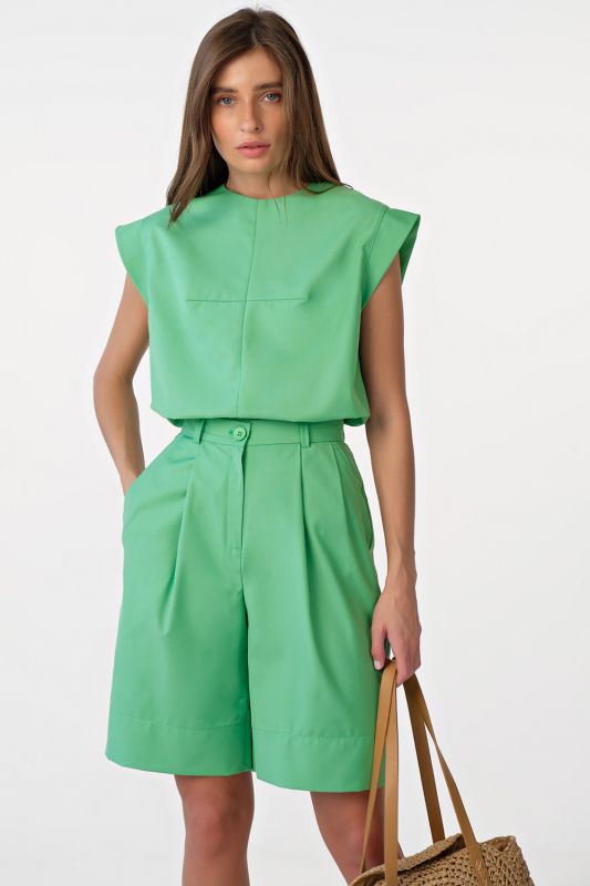 Summer over-size top green