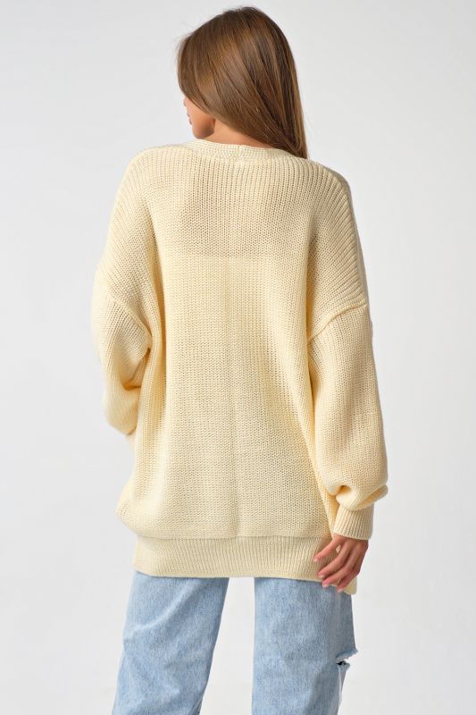 Knitted over-size cardigan short with pockets cream color