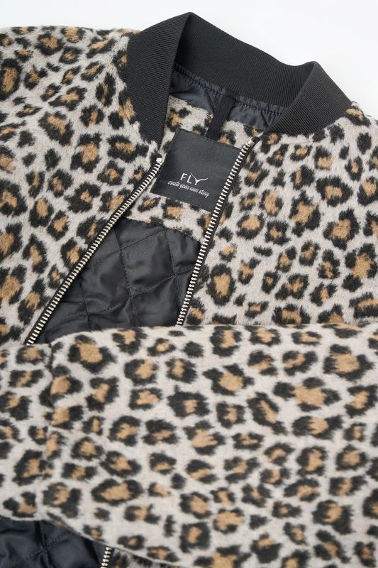 Leopard bomber made of wool overcoat with insulated lining