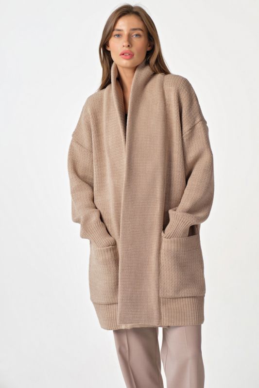 Beige m_lange knitted over-size cardigan with extended pockets