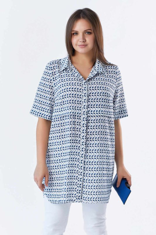 Summer short sleeve blouse made of big size cotton with print on white