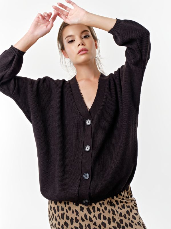 Cotton buttoned knitted over-size sweater in black