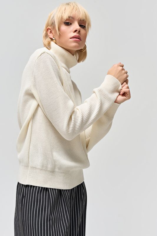 Natural cotton loose knit sweater