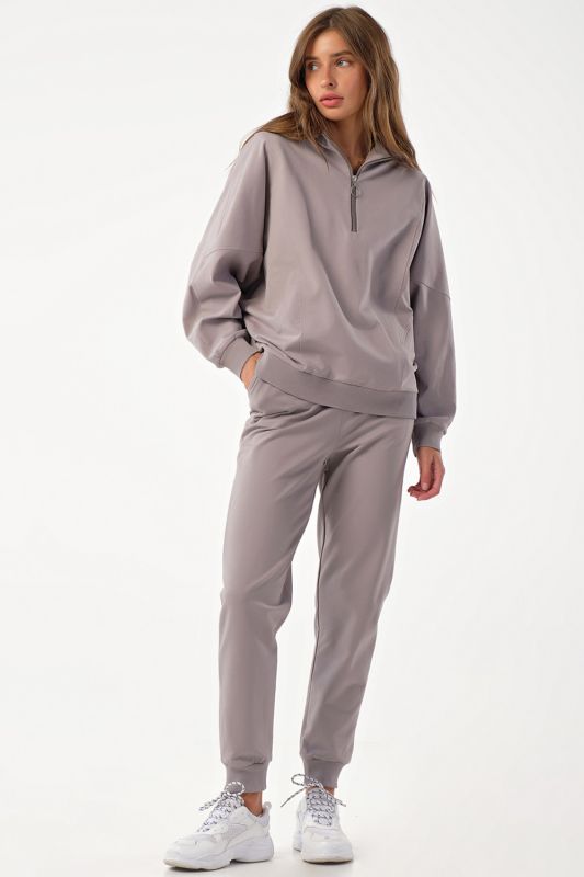 Oversize sports suit with jersey pants gray