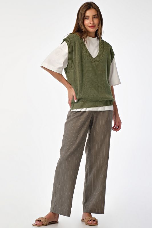 Khaki cotton v-neck knit over-size vest