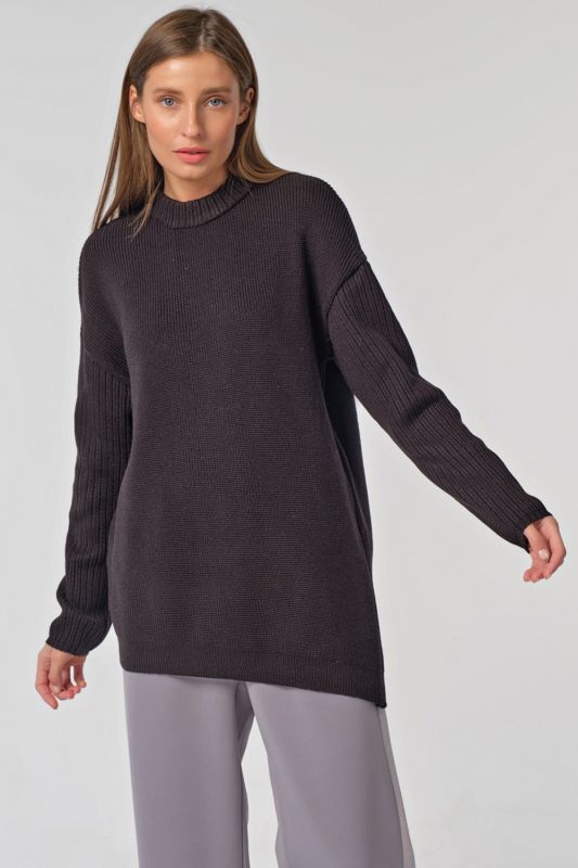 Long asymmetrical knitted sweater in black