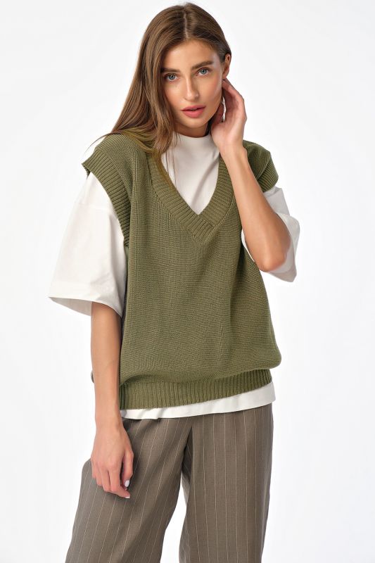 Khaki cotton v-neck knit over-size vest