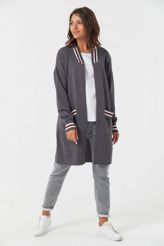 Knitted loose cardigan with pockets gray