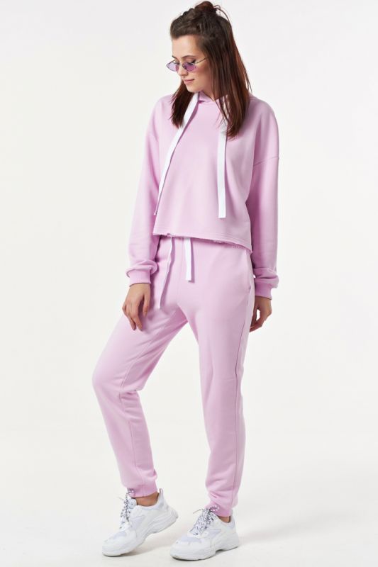 Sporty pant suit with futher hoodie pink