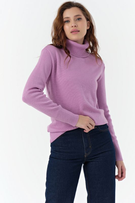 Long sleeve knitted turtleneck sweater made of wool in soft lilac color